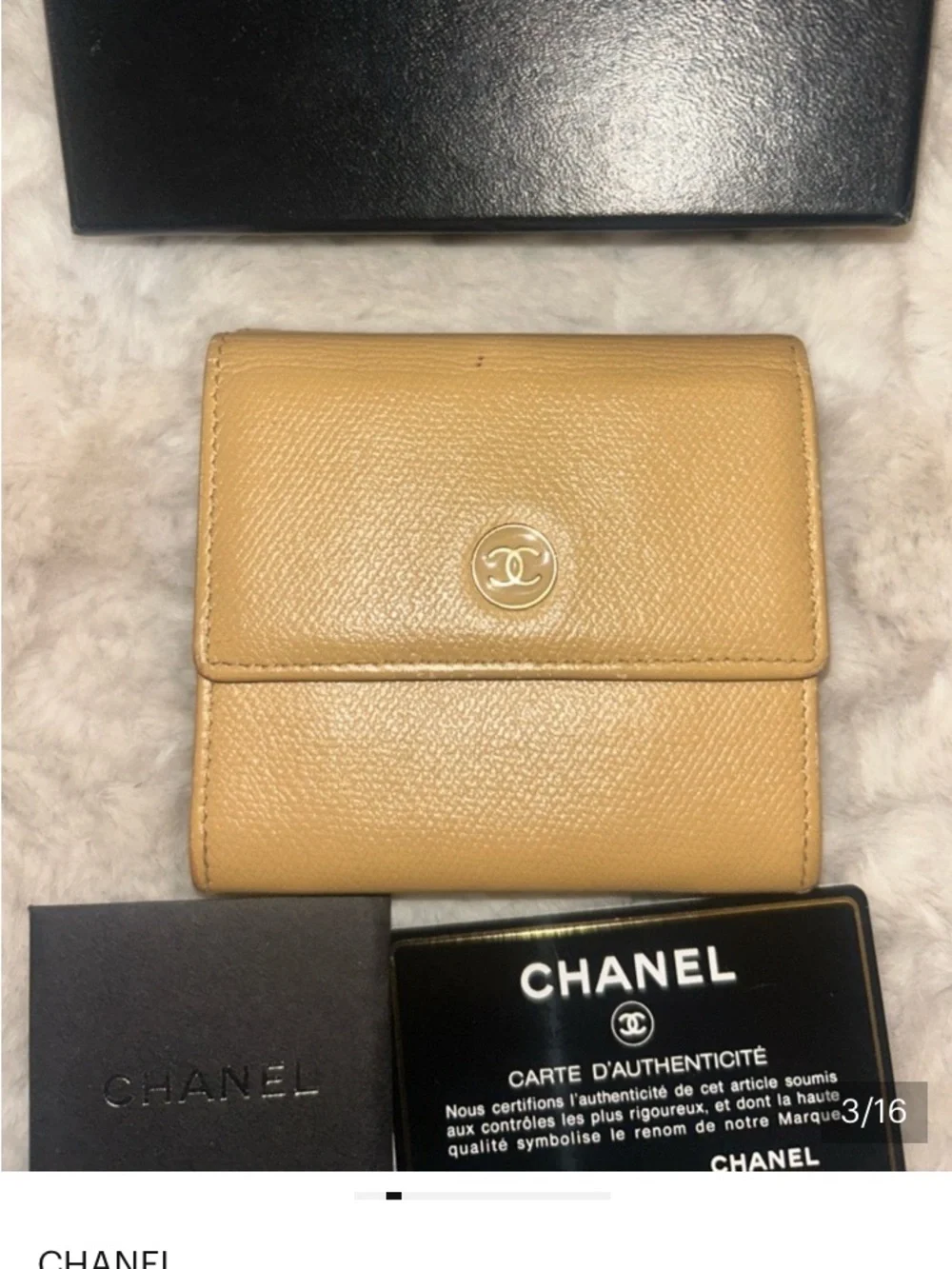 CHANEL COCO DOUBLE SNAP COMPACT WALLET VINTAGE TAN - Picture 2 of 13